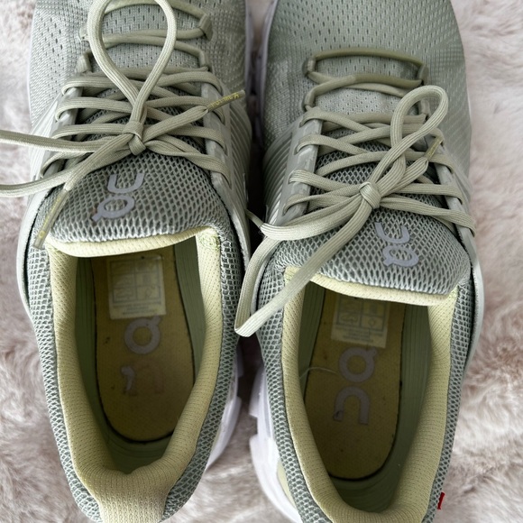 On Cloud Light green - worn - Picture 3 of 7